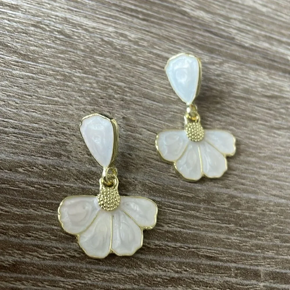 Anthropologie bohemian white